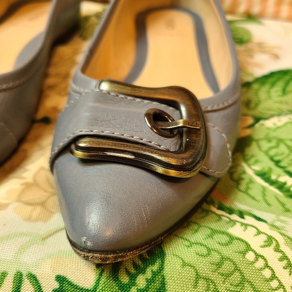 FENDI !!! Pointed Toe Ballerina Flats w/ Buckle ! - Picture 3 of 16